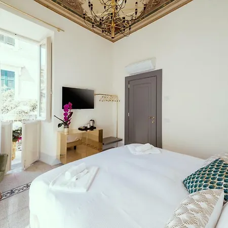Palazzo dei Grifoni - Luxury Suites --2